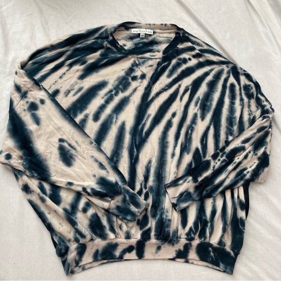 Young Fabulous & Broke Juliette Tie Dye Oversized Pullover Navy Cream Medium - Picture 2 of 6